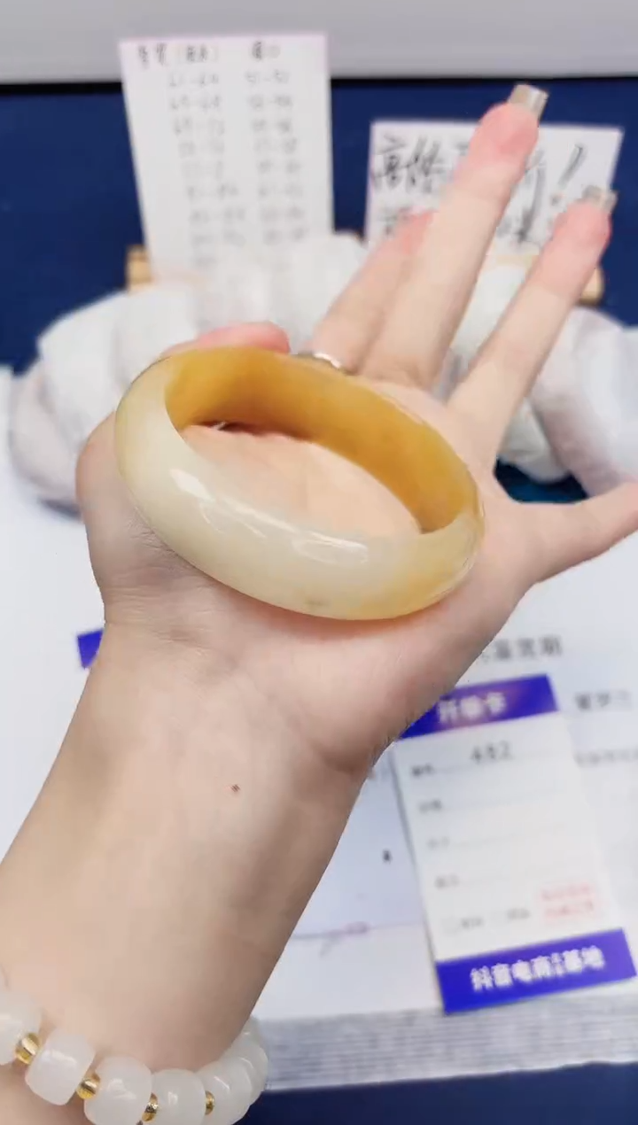 【闪购商品】石英质玉手镯未镶嵌482-财气镯-圈口56