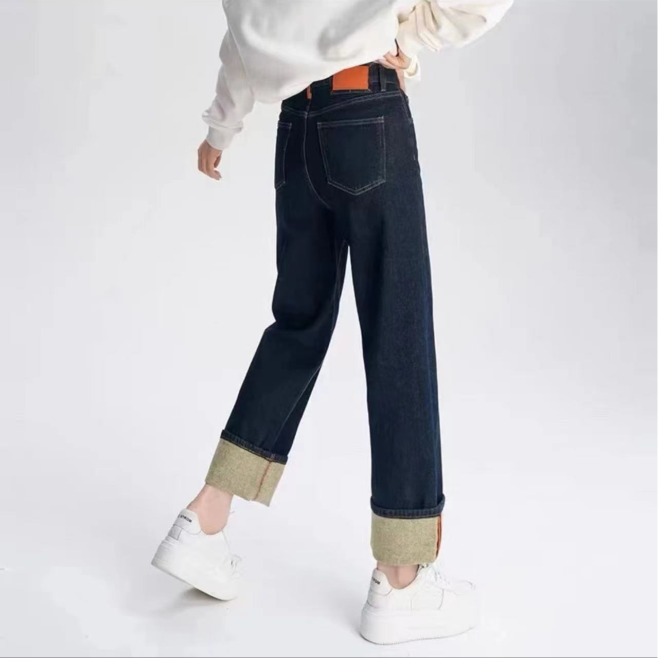 769牛仔裤女冬新款直筒裤显瘦高腰直筒裤性