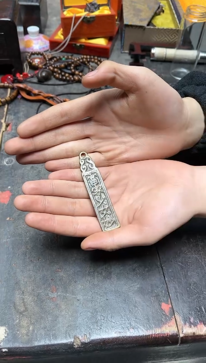 八号甄选八号甄选