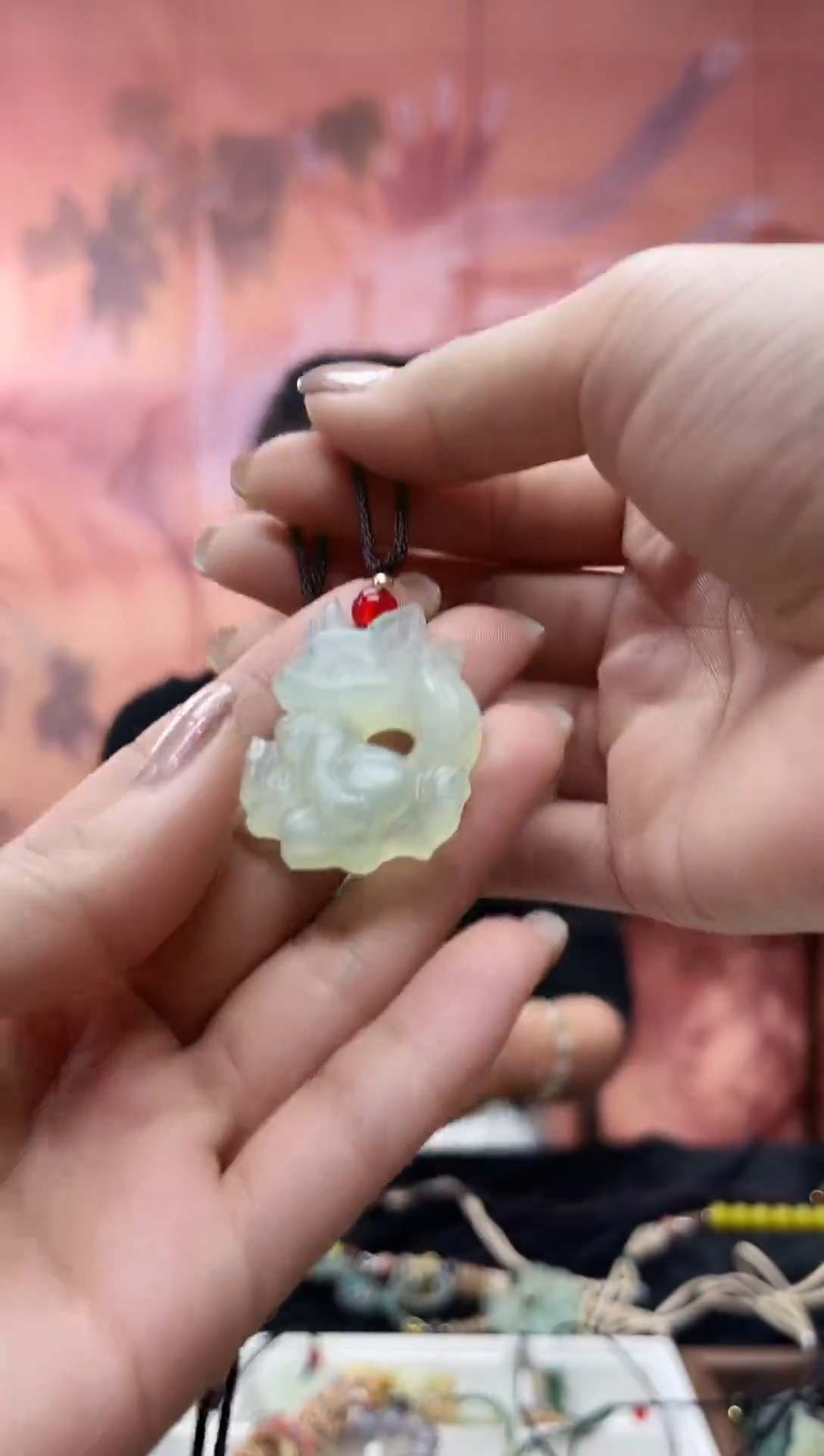 未镶嵌岫玉吊坠·