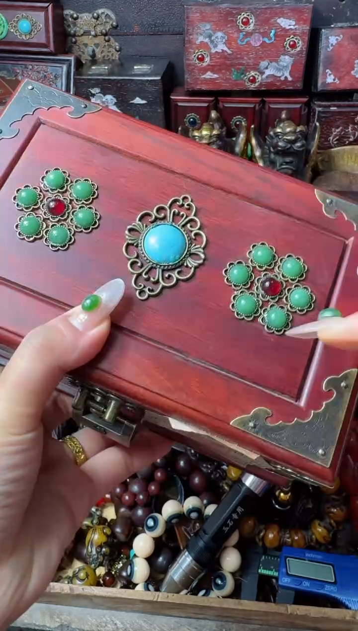 【闪购商品】木盒主播推荐：一物一拍，讲解为准！