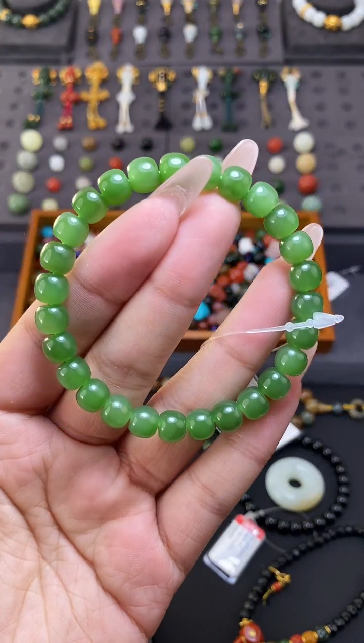 未镶嵌和田玉挂件8mm碧玉老型手串