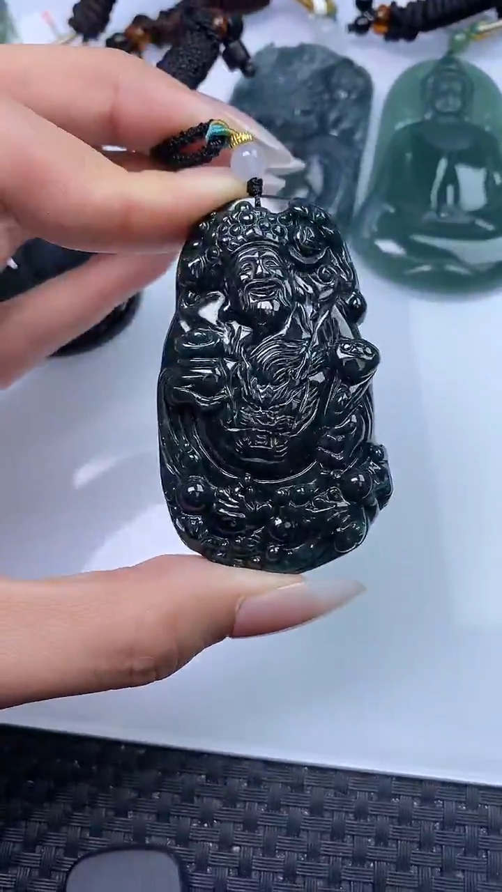 【闪购商品】翡翠颈饰未镶嵌A货翡翠1913