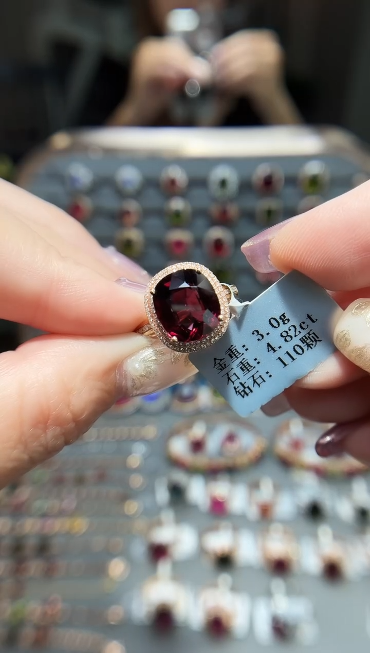 18K金镶嵌戒指碧玺4.82.