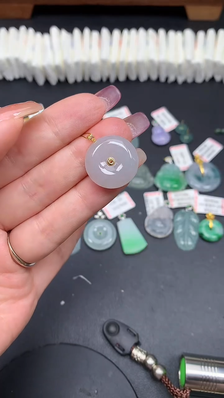 翡翠18K金镶嵌吊坠(不含链)MS189853