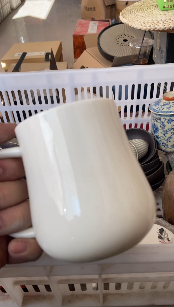 杯子瓷无运费险有瑕疵的摄影的产品有使用过的痕迹有点脏介意勿拍
