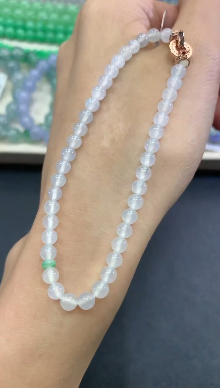 【闪购商品】翡翠手串未镶嵌w211