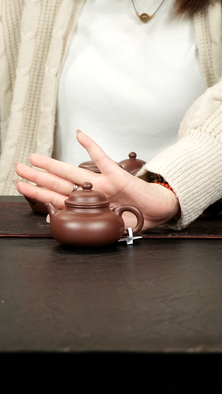 茶壶紫砂老紫泥容天110cc