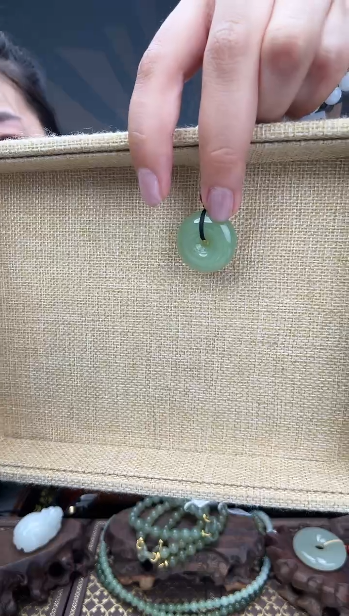 【闪购商品】和田玉颈饰未镶嵌平安扣