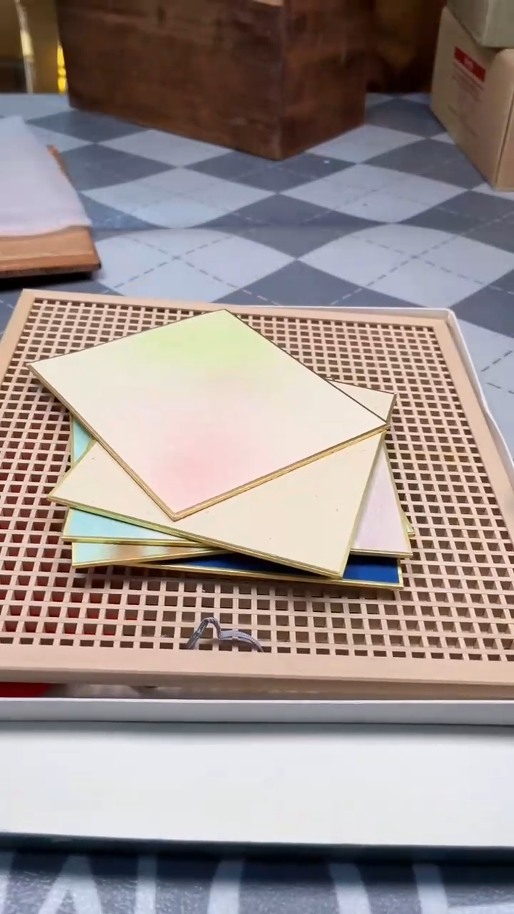 瓷片陶瓷如图所示周边