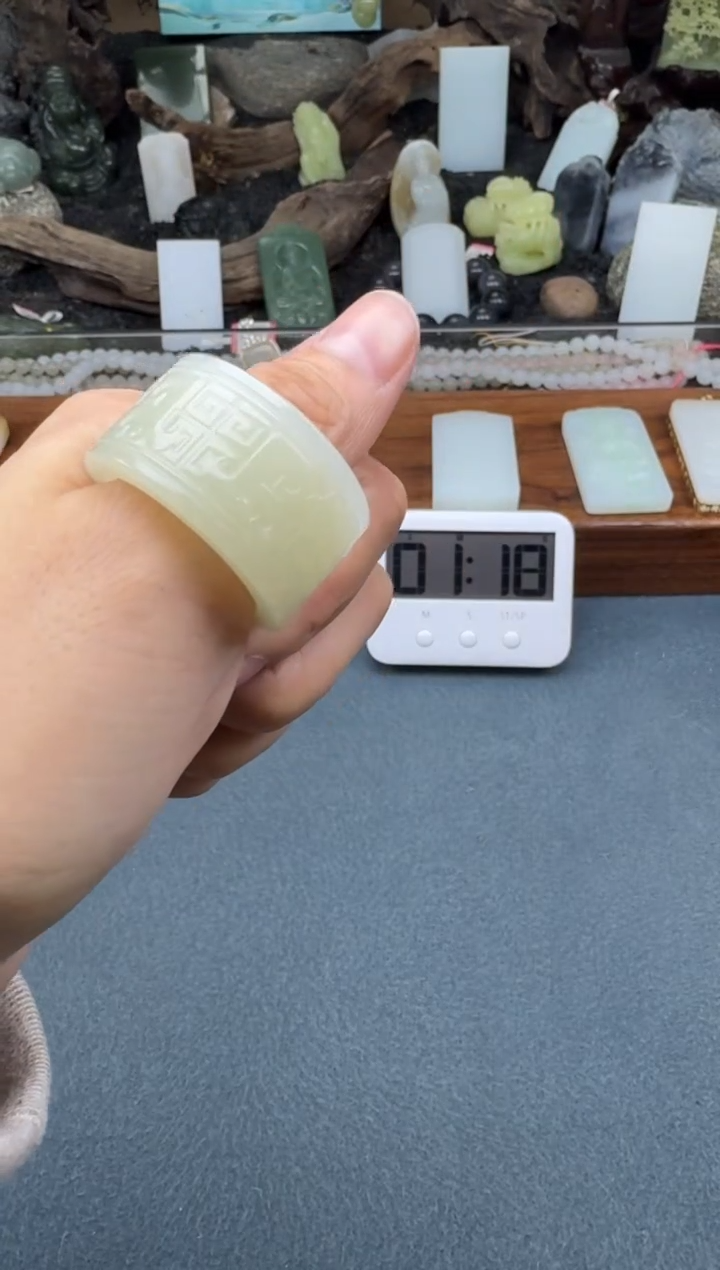 【闪购商品】和田玉颈饰未镶嵌开心