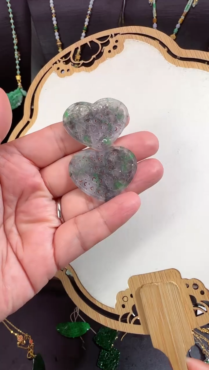 【闪购商品】翡翠颈饰未镶嵌拍照