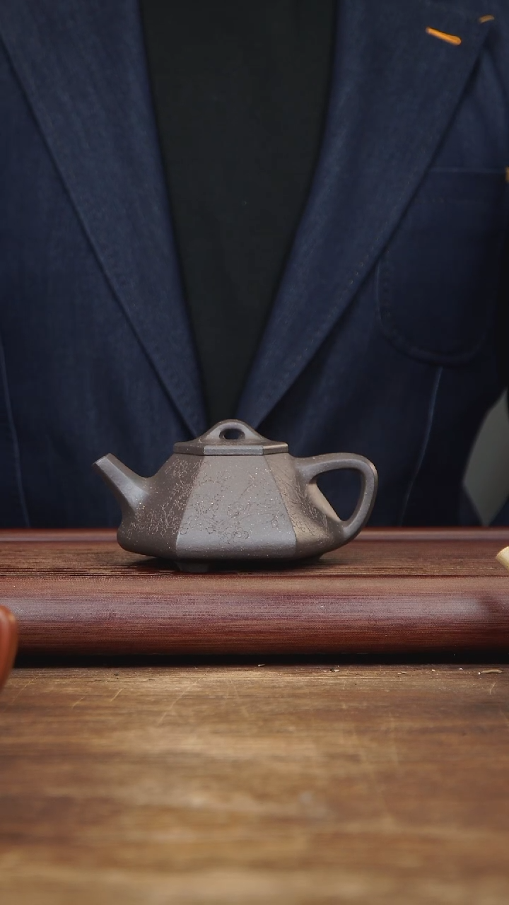 【闪购商品】紫砂茶壶220ml 六方石瓢 天青