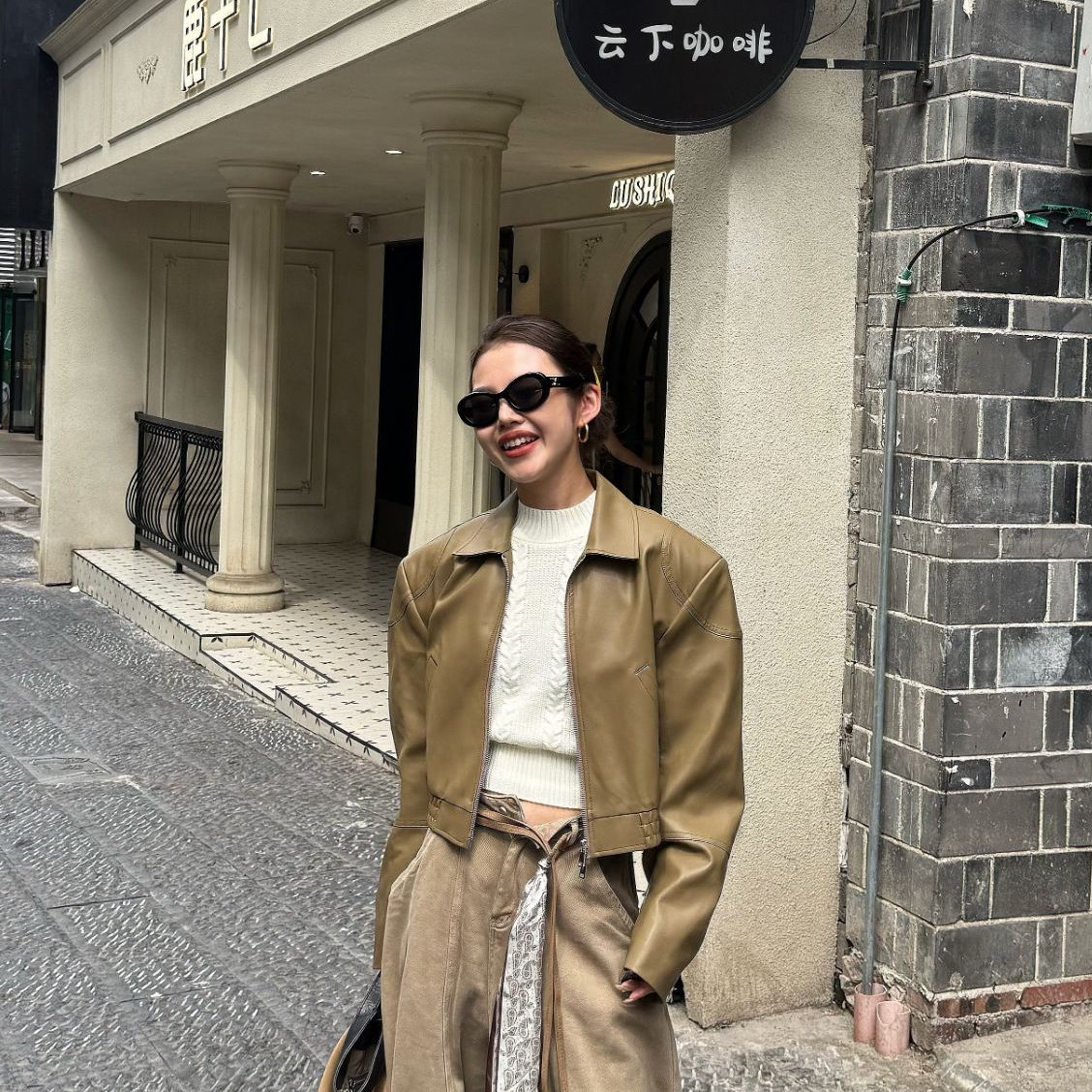 大嘴秋款百搭翻领复古外套953