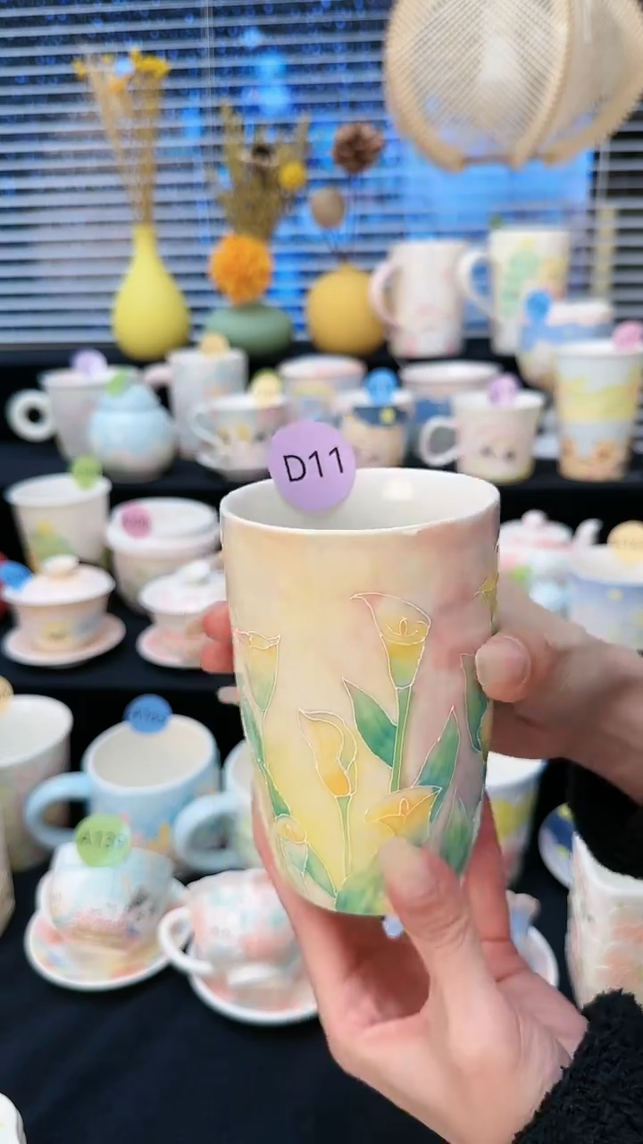 【闪购商品】摆件景德镇高温立体釉创意瓷