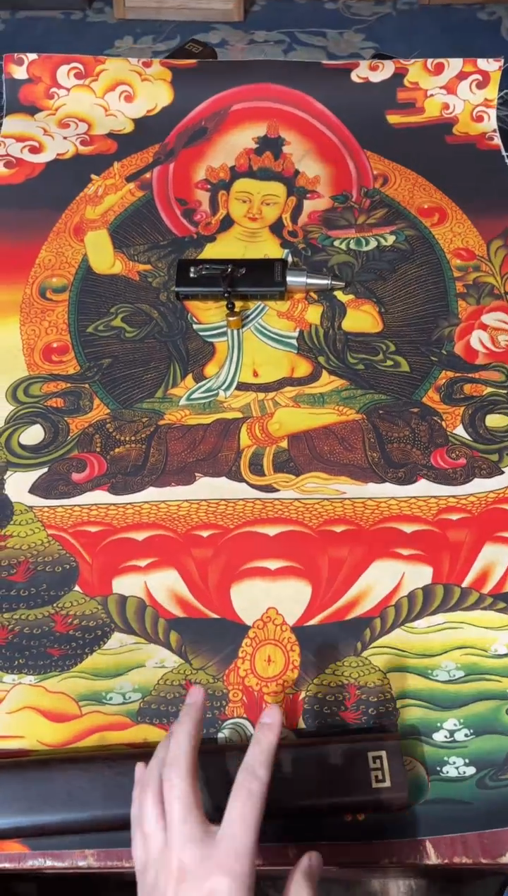 卷轴画龙妹的唐卡tk16
