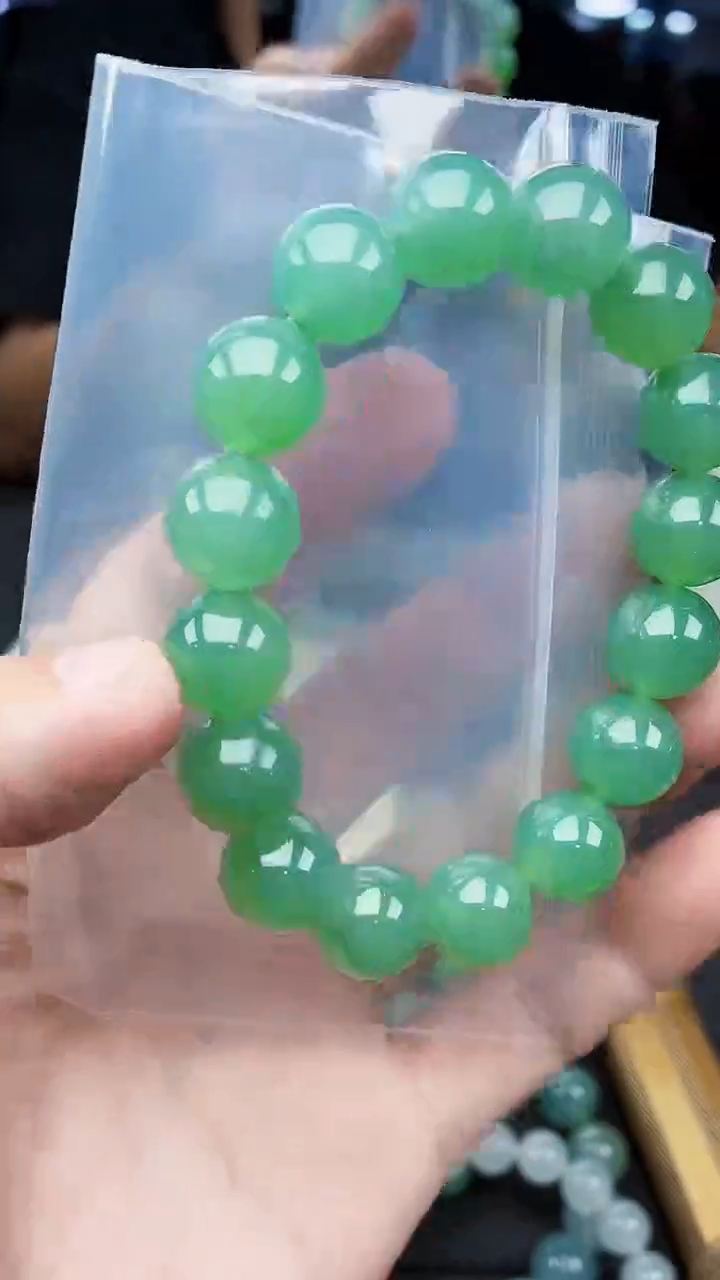 未镶嵌定制翡翠听**?毛货需精细抛光拍一发一（多样性发货）