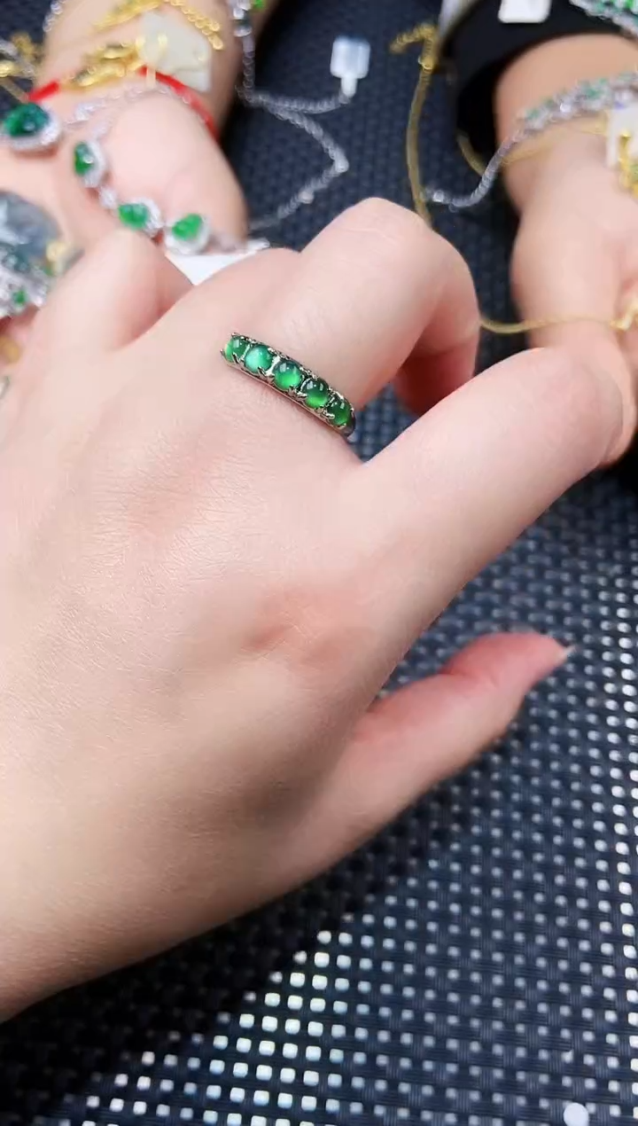 【闪购商品】翡翠戒指未镶嵌111111111