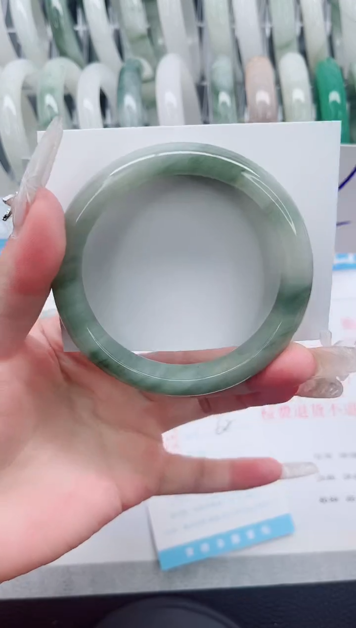 【闪购商品】石英质玉手镯合金A103-62