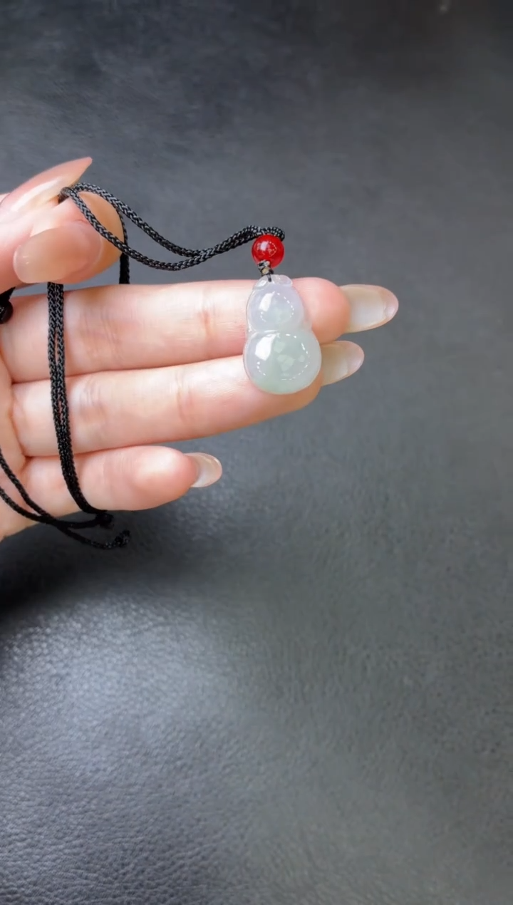 吊坠(不含链)未镶嵌翡翠吊坠 多样性发一件