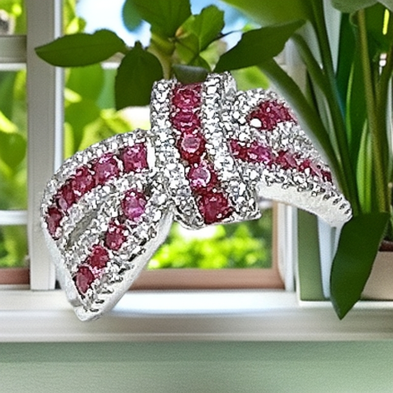 臻选戒指 泰国春武里经典时尚设计款气质百搭红色戒指ML0912