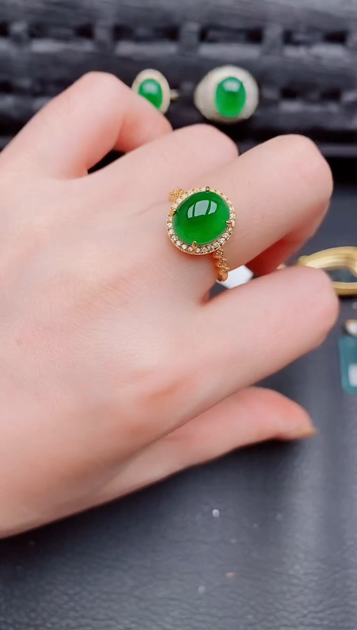 【闪购商品】翡翠戒指银S925镶嵌天然a货翡翠764