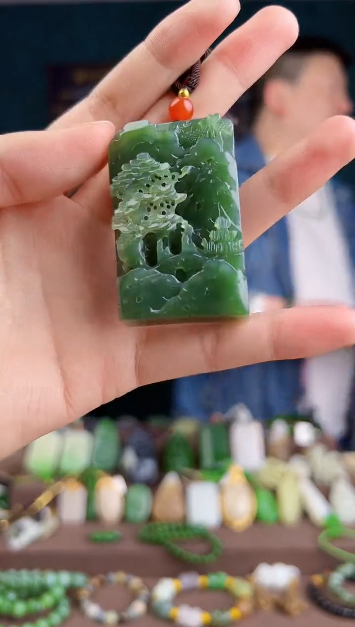 【闪购商品】和田玉颈饰未镶嵌 多样性发货 拍一单发一个