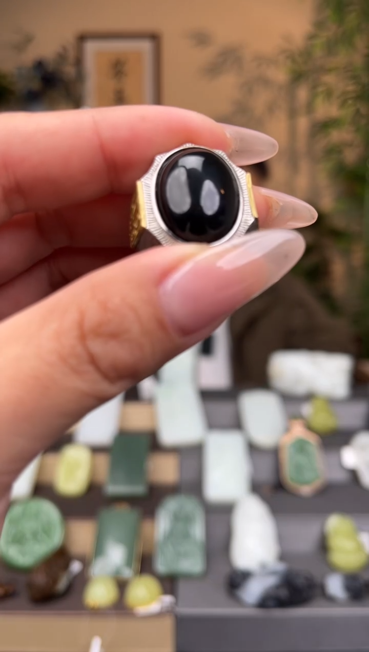 和田玉未镶嵌吊坠(不含链)1