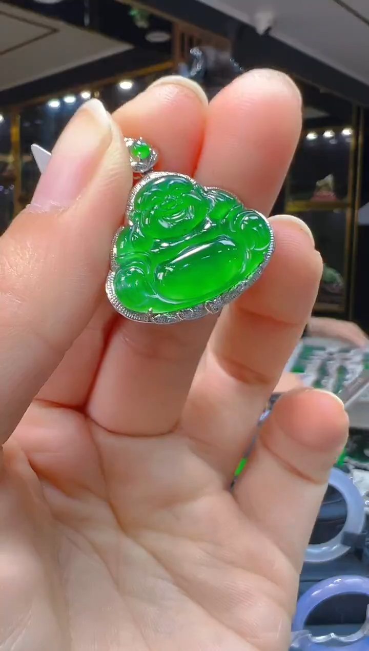 吊坠(赠链)18K金镶嵌翡翠041 