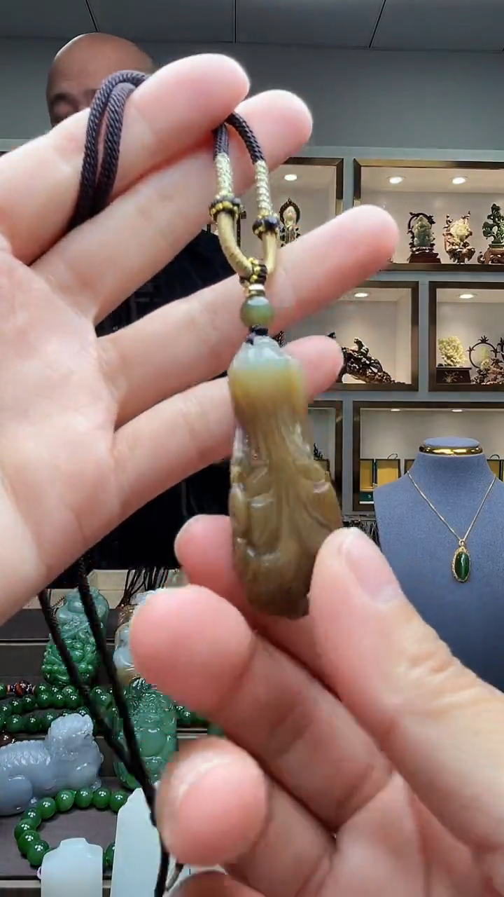 【闪购商品】和田玉颈饰未镶嵌苏