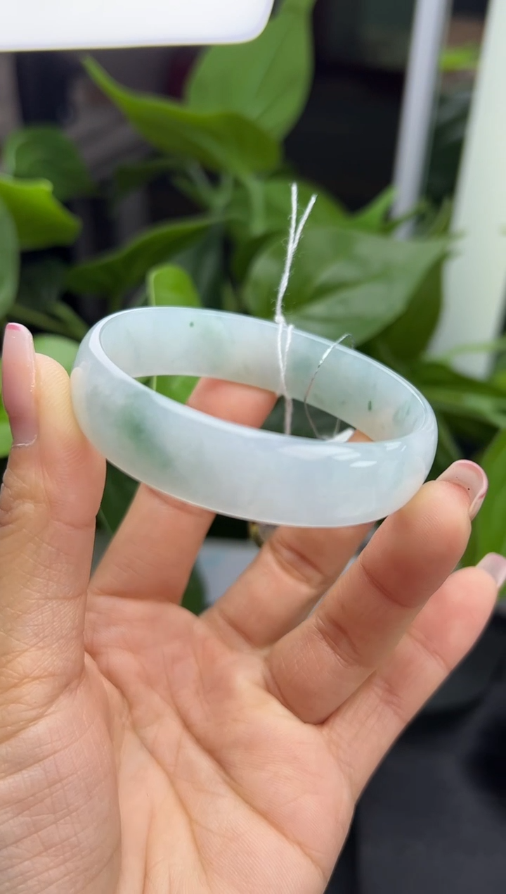 【闪购商品】翡翠手镯未镶嵌K479-40 公主镯 50-51圈