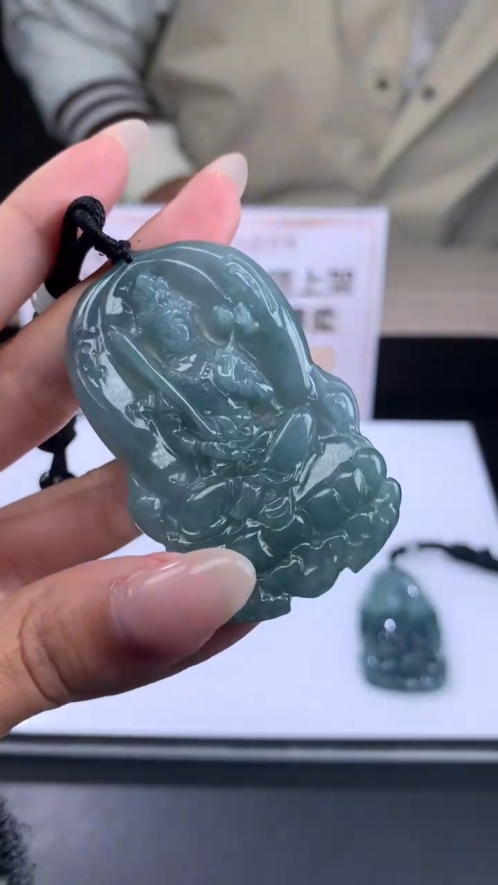 【闪购商品】定制翡翠未镶嵌不退不换CMH1件-A