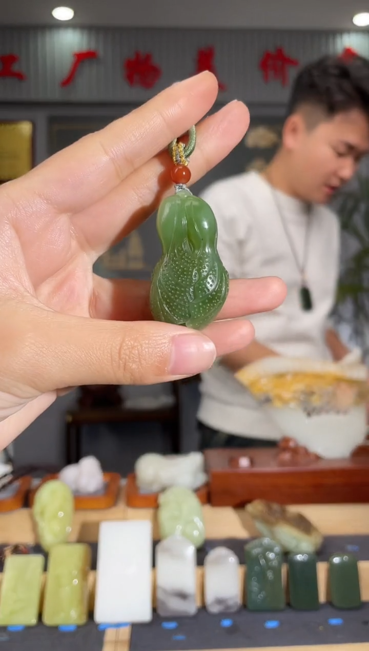 【闪购商品】和田玉颈饰未镶嵌拍一发一 多样性发货