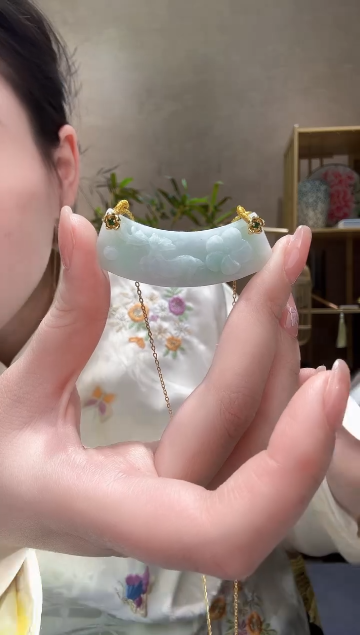 【闪购商品】翡翠颈饰未镶嵌吊坠