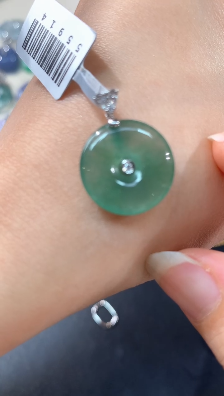 翡翠18K金镶嵌吊坠(不含链)A103|980