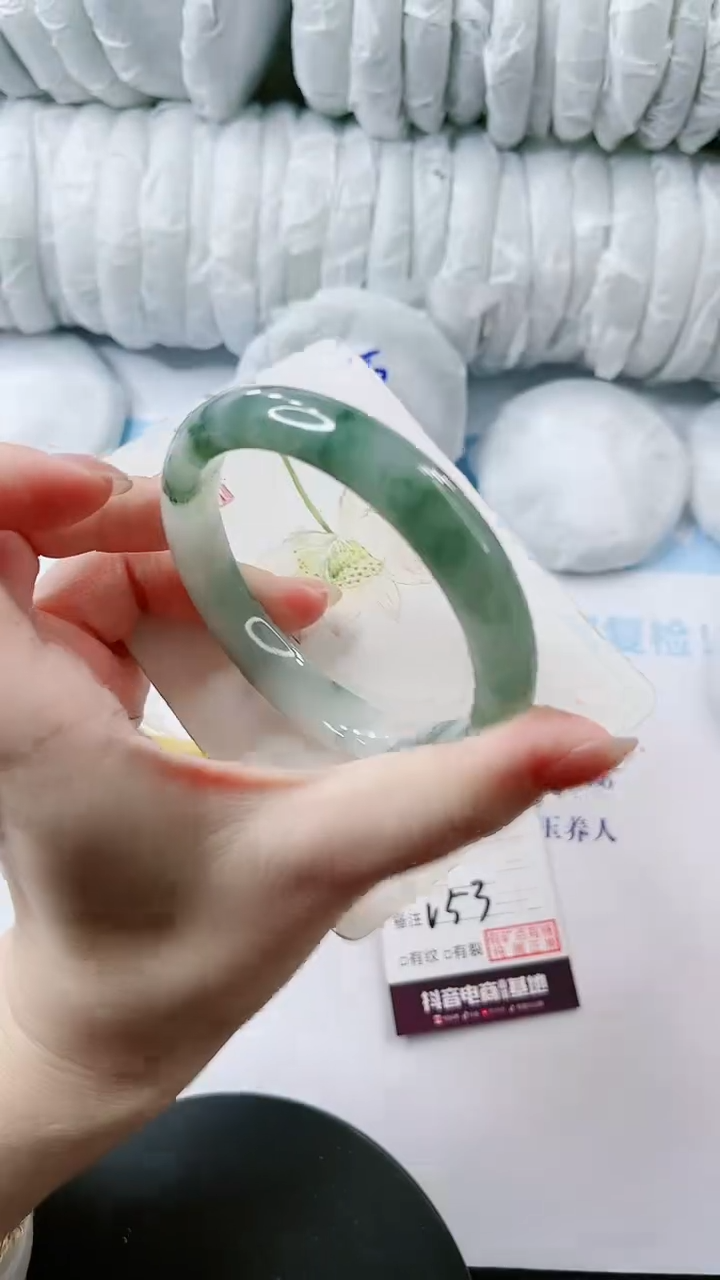 【闪购商品】石英质玉手镯未镶嵌多样性发货V53