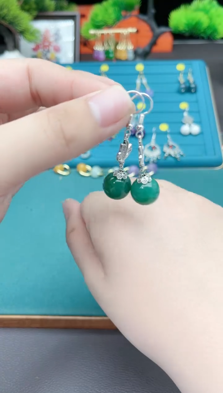 【闪购商品】玛瑙/玉髓耳钉银S925镶嵌703000