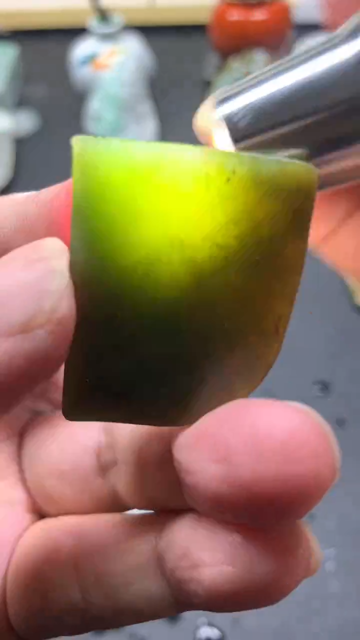 【闪购商品】翡翠颈饰未镶嵌天然翡翠A货