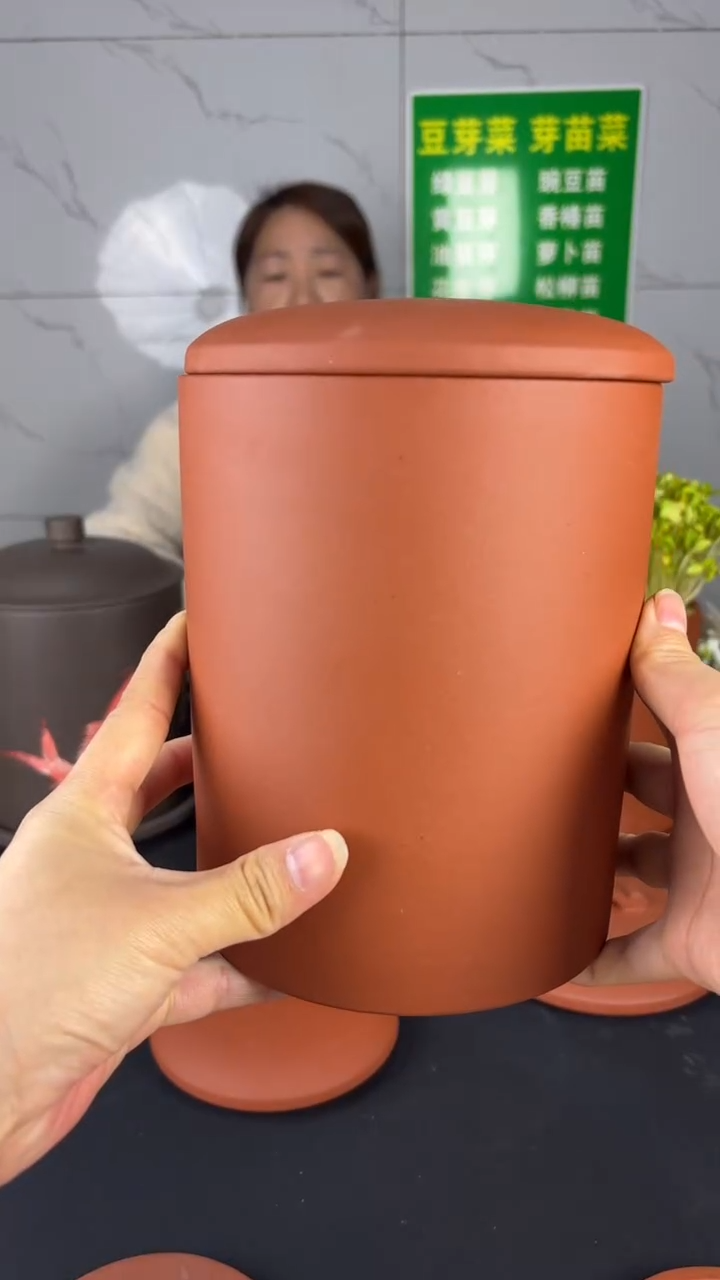 【闪购商品】紫砂中式小款直筒红泥 塑料托