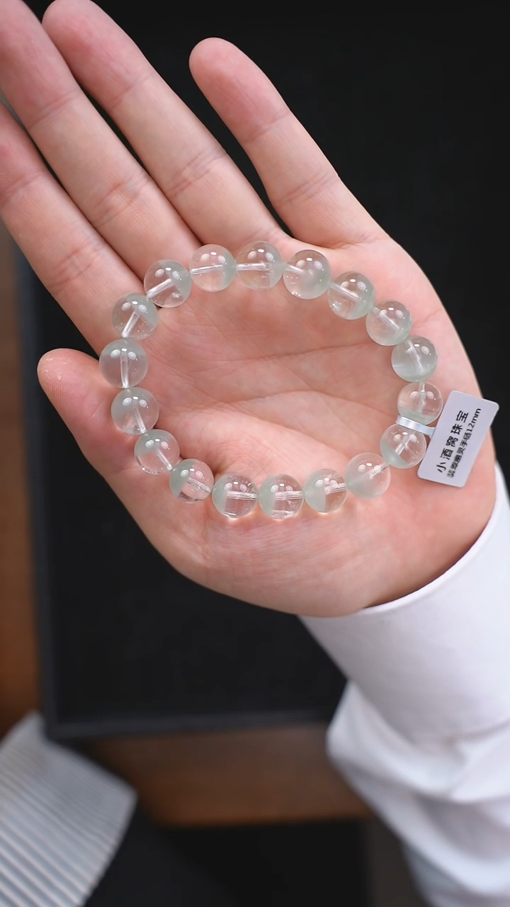 【闪购商品】水晶手链未镶嵌d061 绿幽灵手链11m+