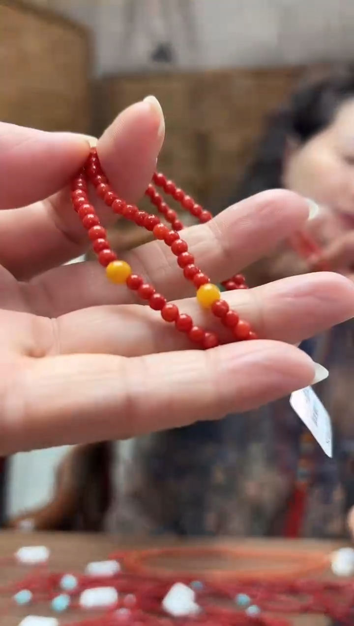 蜜蜡颈饰未镶嵌蜜蜡设计款手串 多样新发一件