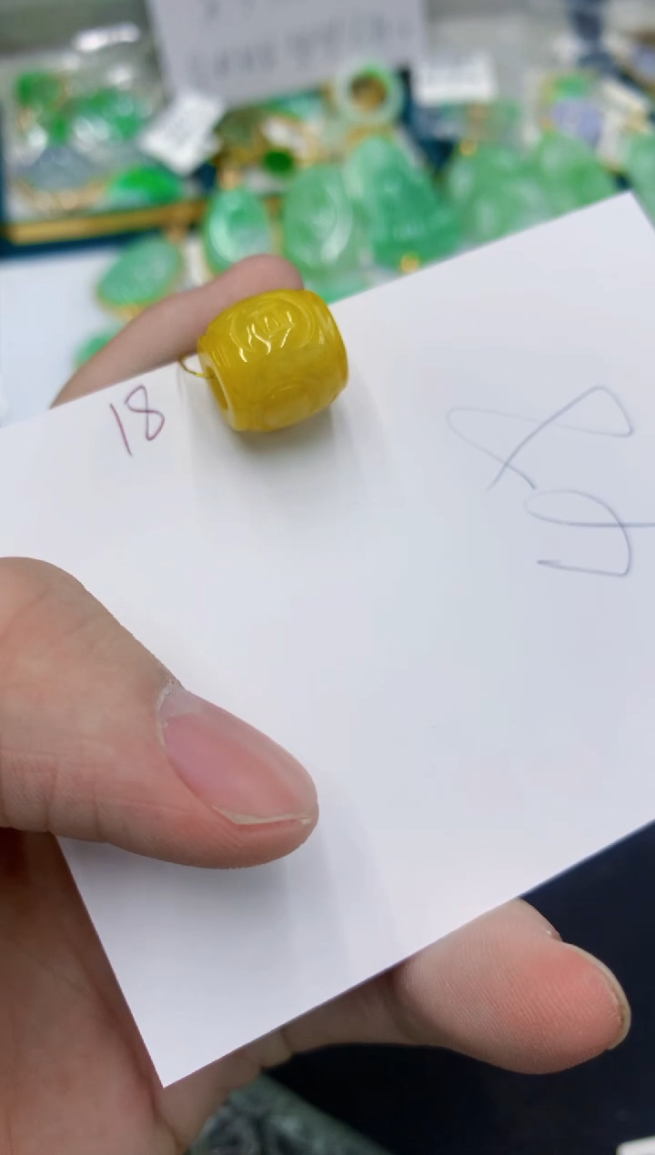 颈饰未镶嵌翡翠111111111111