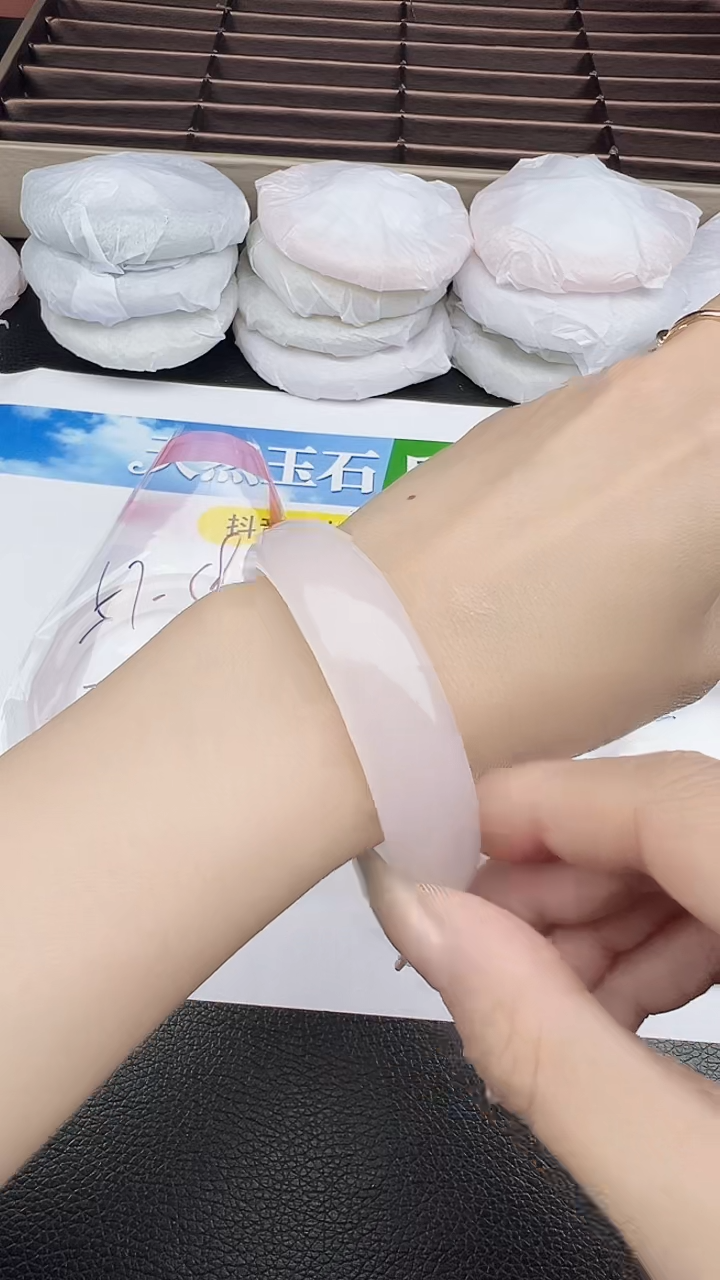 未镶嵌手镯石英质玉圈口54 55