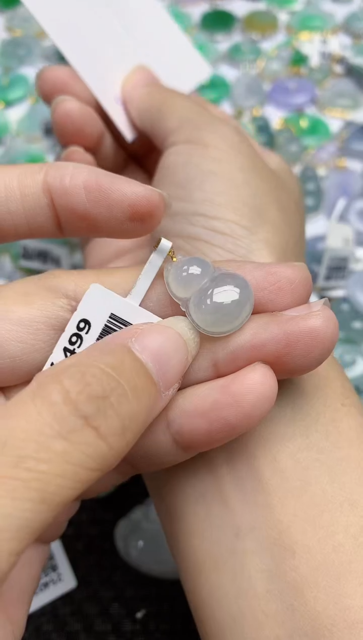 翡翠未镶嵌颈饰天然翡翠A货