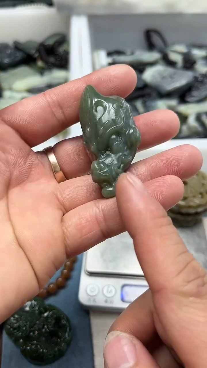 吊坠(不含链)未镶嵌和田玉1