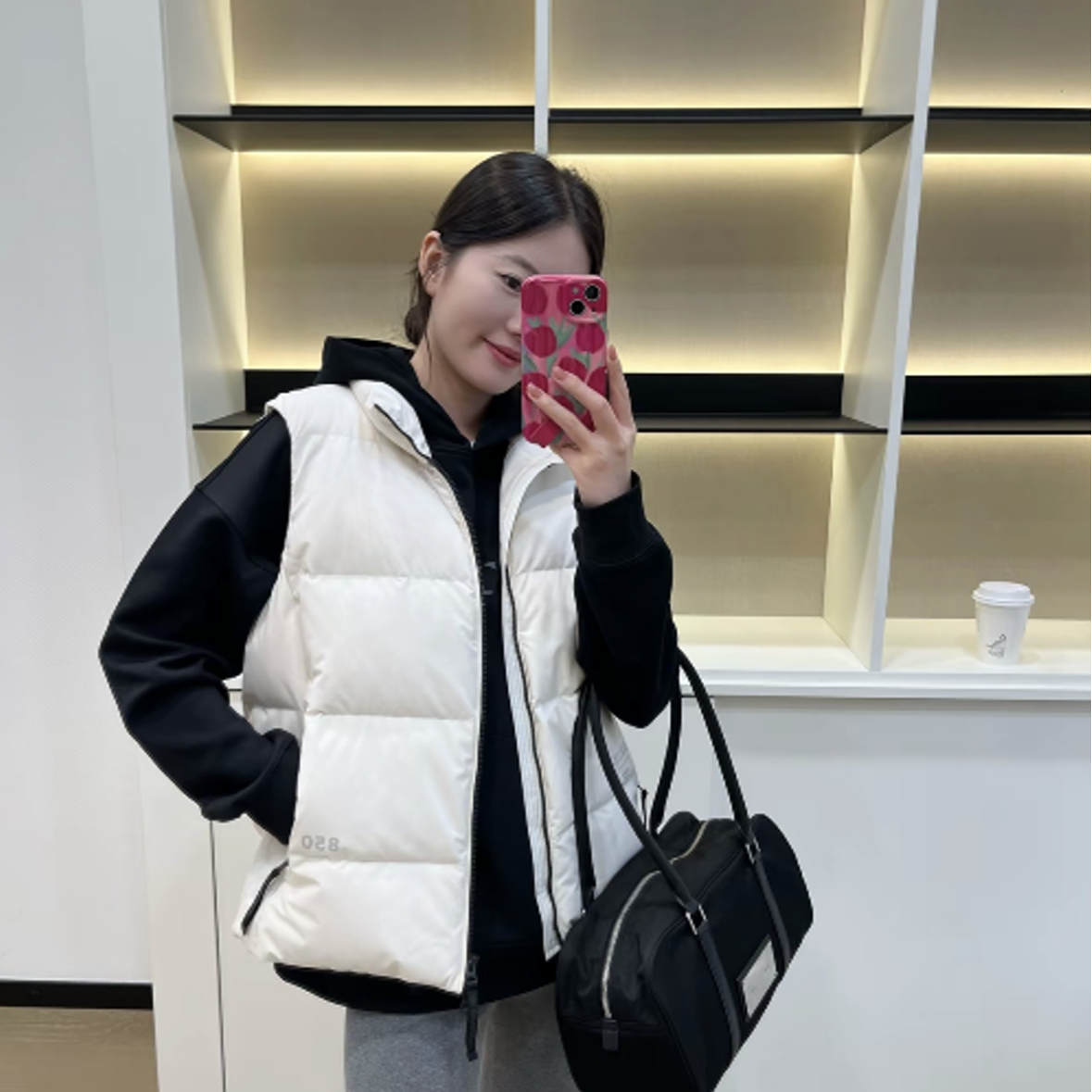 25新款巡回者鹅绒羽绒马甲保暖防寒