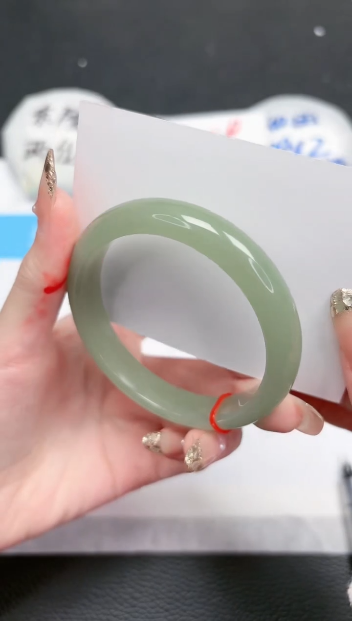 【闪购商品】石英质玉手镯未镶嵌509-56