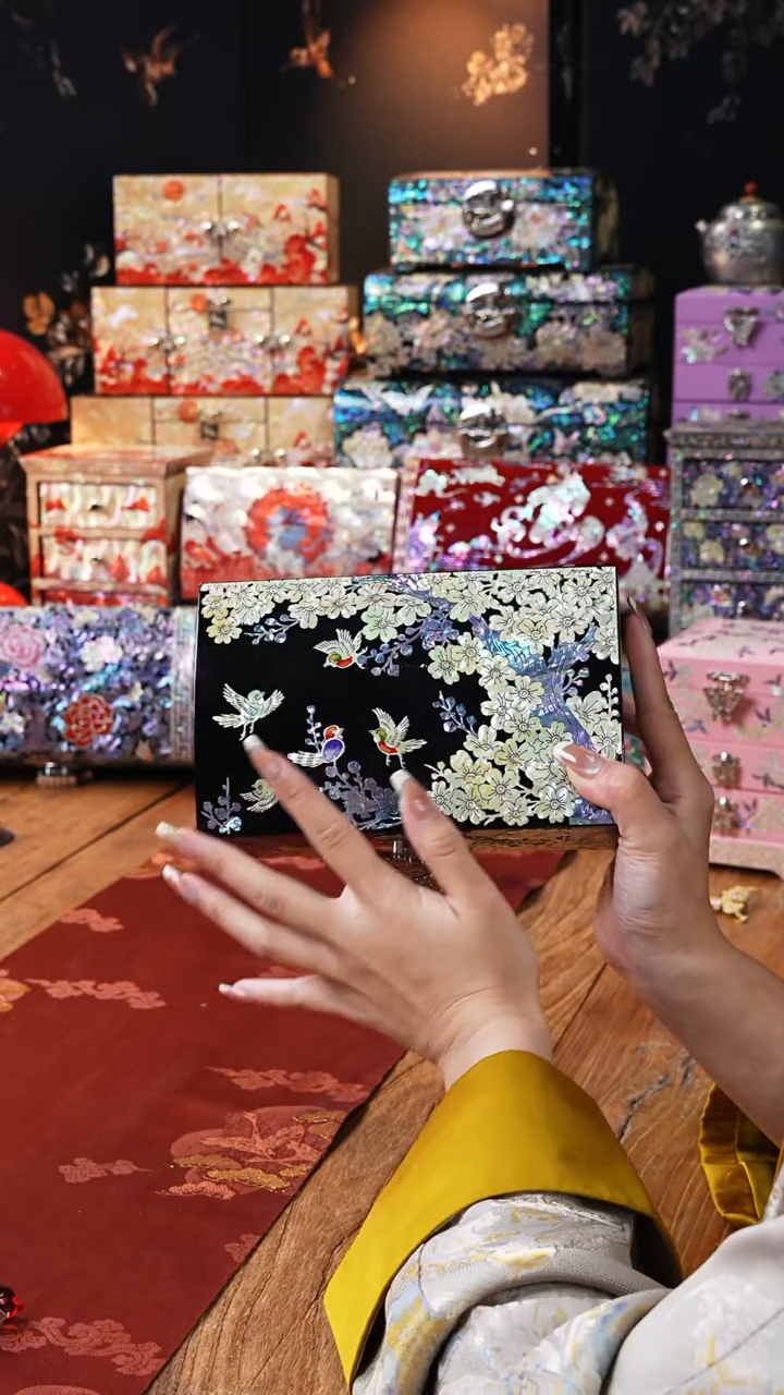 【闪购商品】瓷片豆包儿推荐饰品摆件