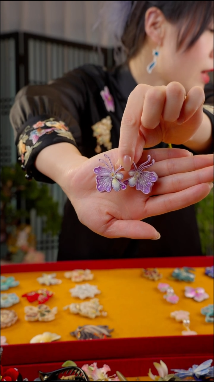 刺绣柠**水非遗苏绣绒花