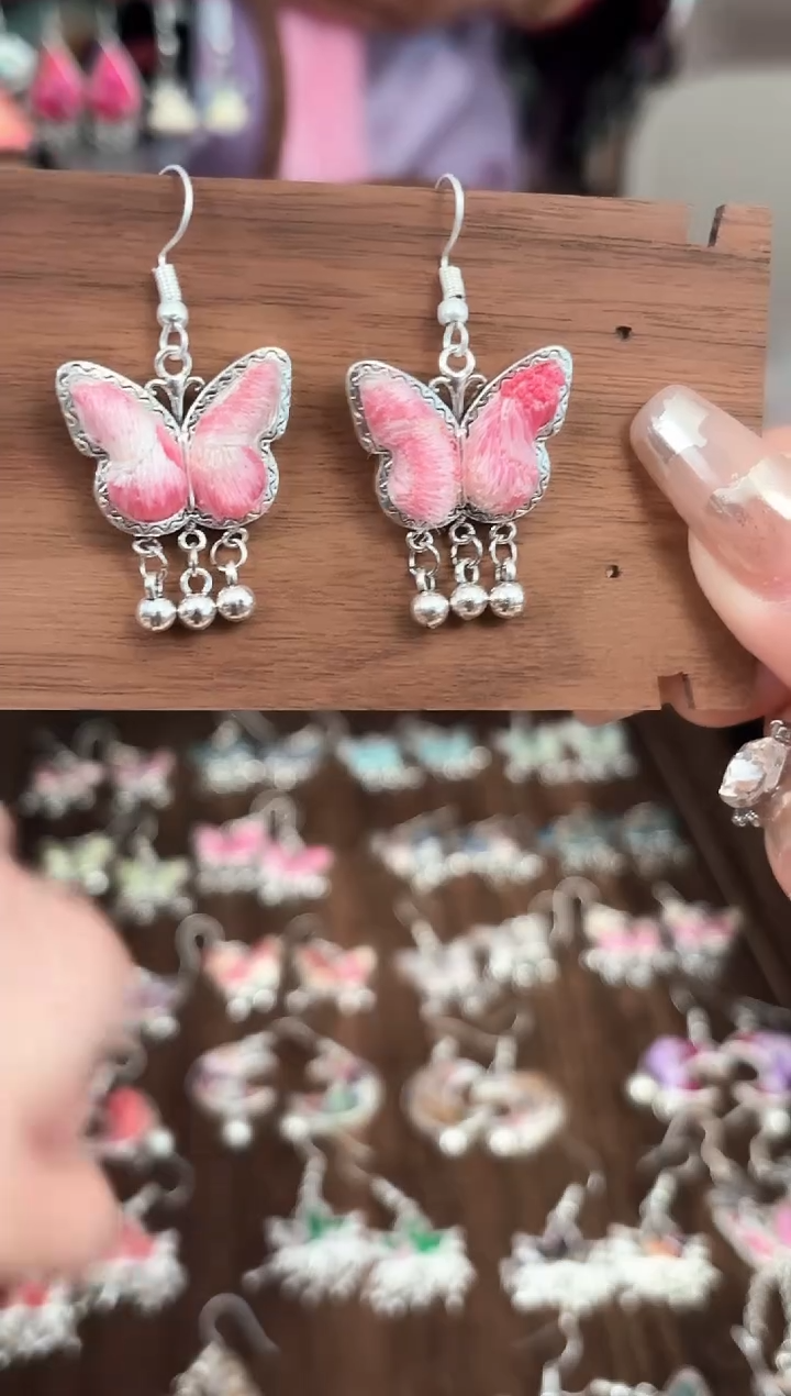 织绣非遗艺枝独秀老绣饰品363